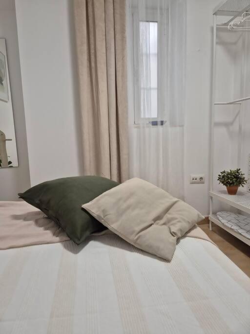 Hostfy Centro San Roman Sevilla Exterior foto